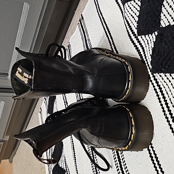 1999 Dr. Martens - Picture 2 of 5